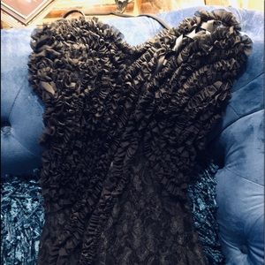 Lace, ribbon and ruffles, sexy stress